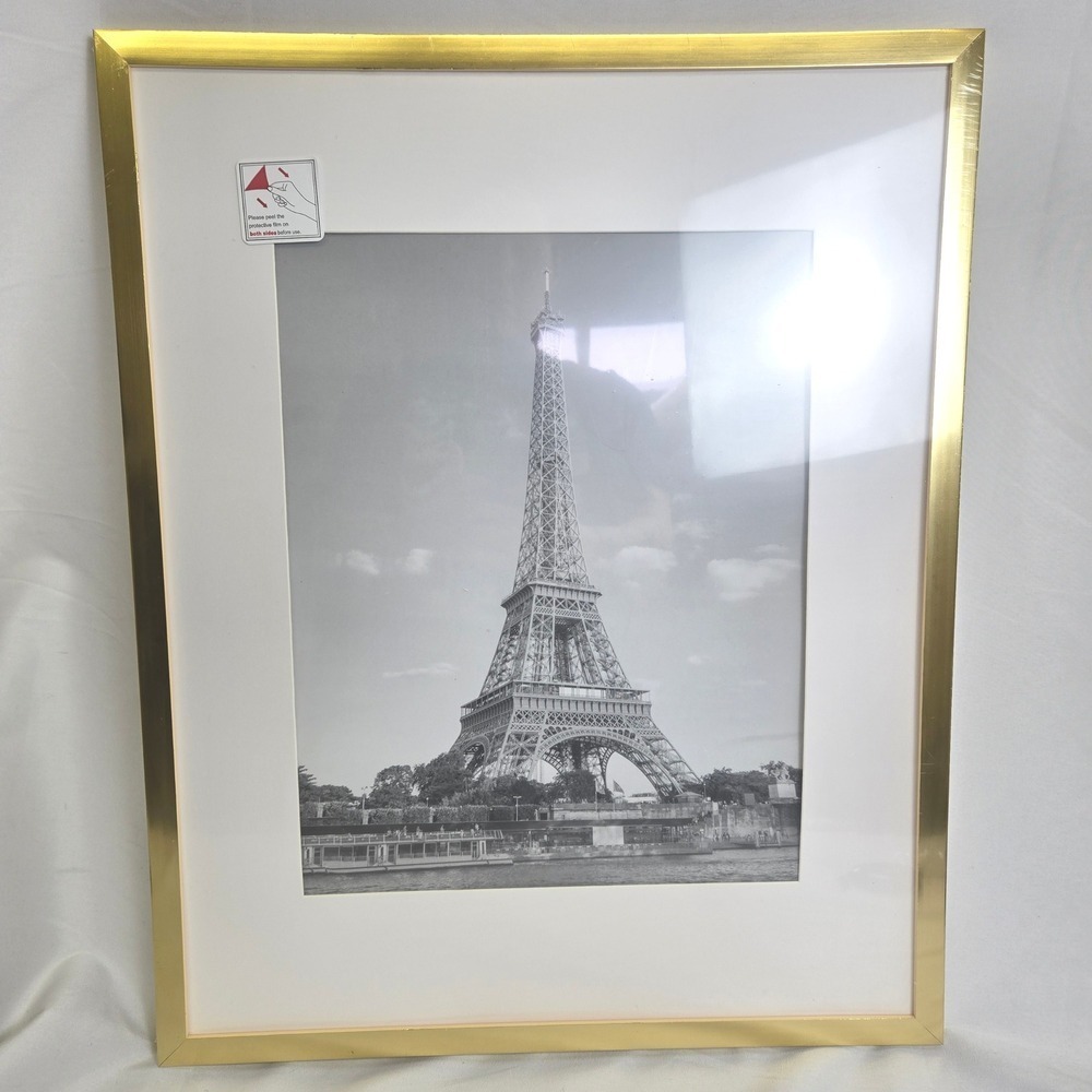 Upsimples 5 Piece Picture Frame Set, New, Open Box, Sealed inside, 16"x20"